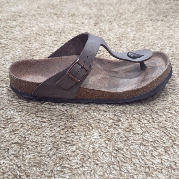 Women's Birkenstock | Gizeh | Mocha - Picture 10 of 10
